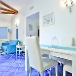 My House Carlo III Square