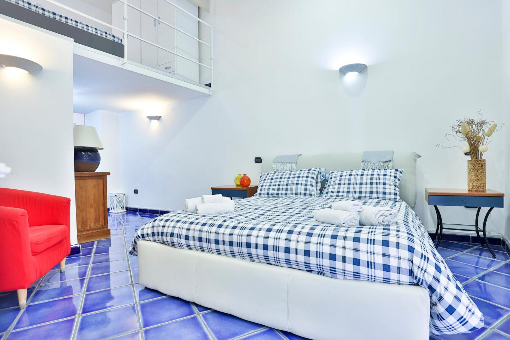 Appartamento My House Carlo Iii Square *