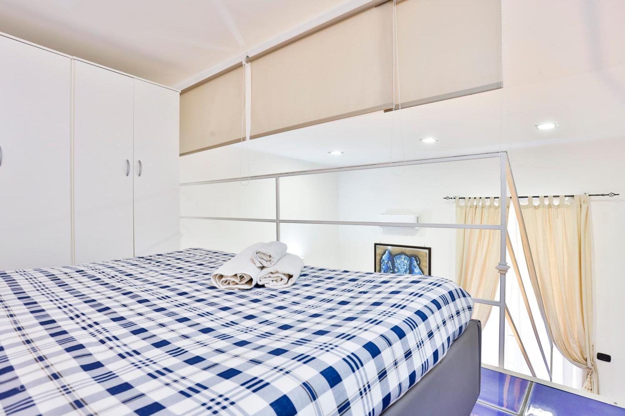 My House Carlo Iii Square Appartamento